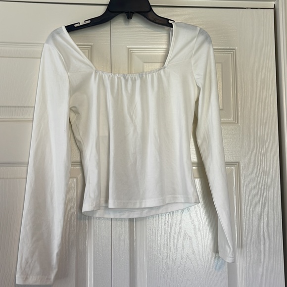 Shein Long Sleeve Crop Top - Picture 3 of 3